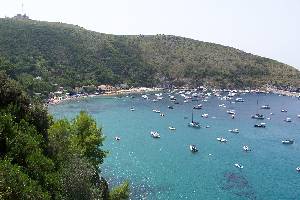 Xtrallusion offers characteristic Bed and Breakfast, B&B, Guest House, Hotel, Albergo and Country Lodge accommodation in Italy. Plus independent self-guided Walking, Adventure, Activity, Skiing and Paragliding Holiday itineraries on the Italian Rivieras, in the Italian Lakes, in the Italian Alps and in some of the most beautiful corners of Italy.